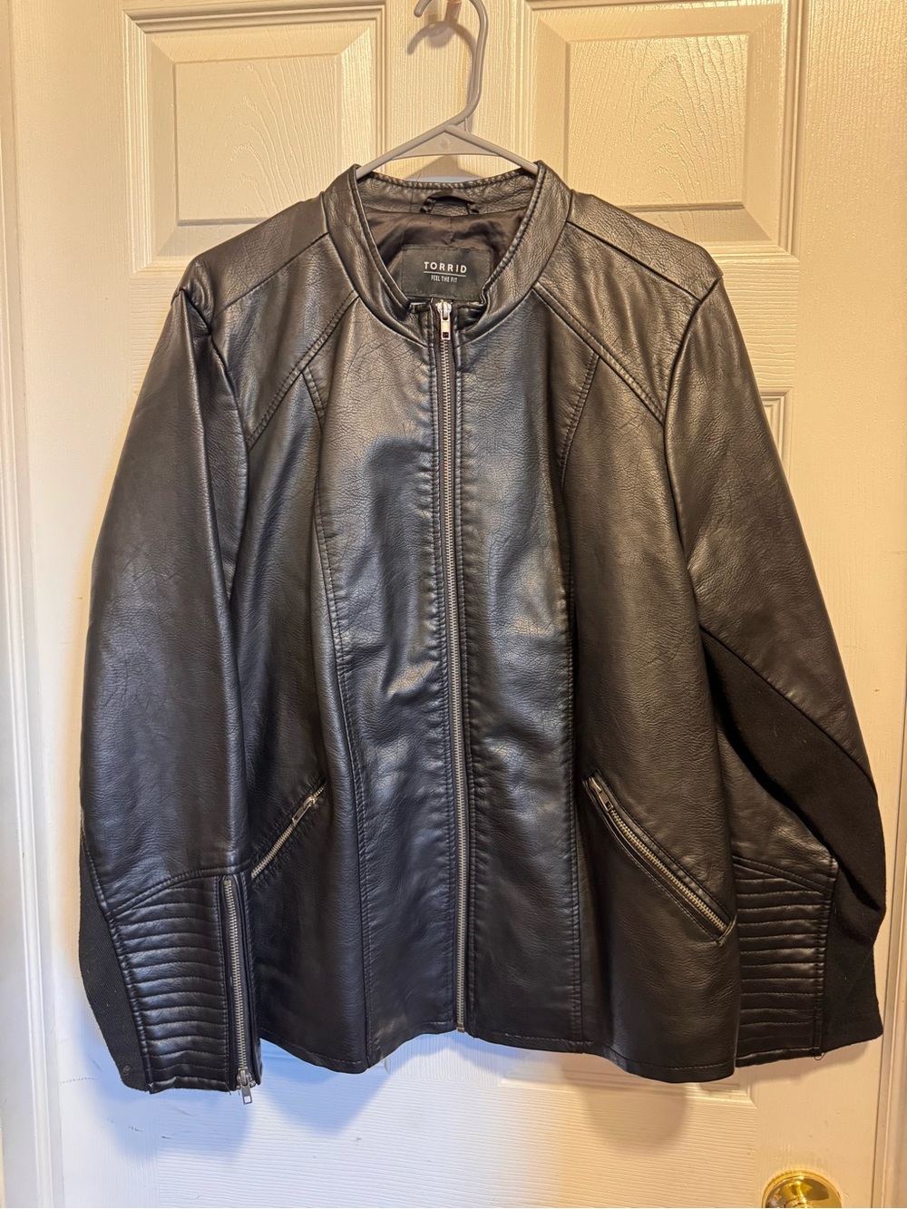 torrid Black Faux Leather Zip Jacket with Quilted Sleeve Panels Size 3